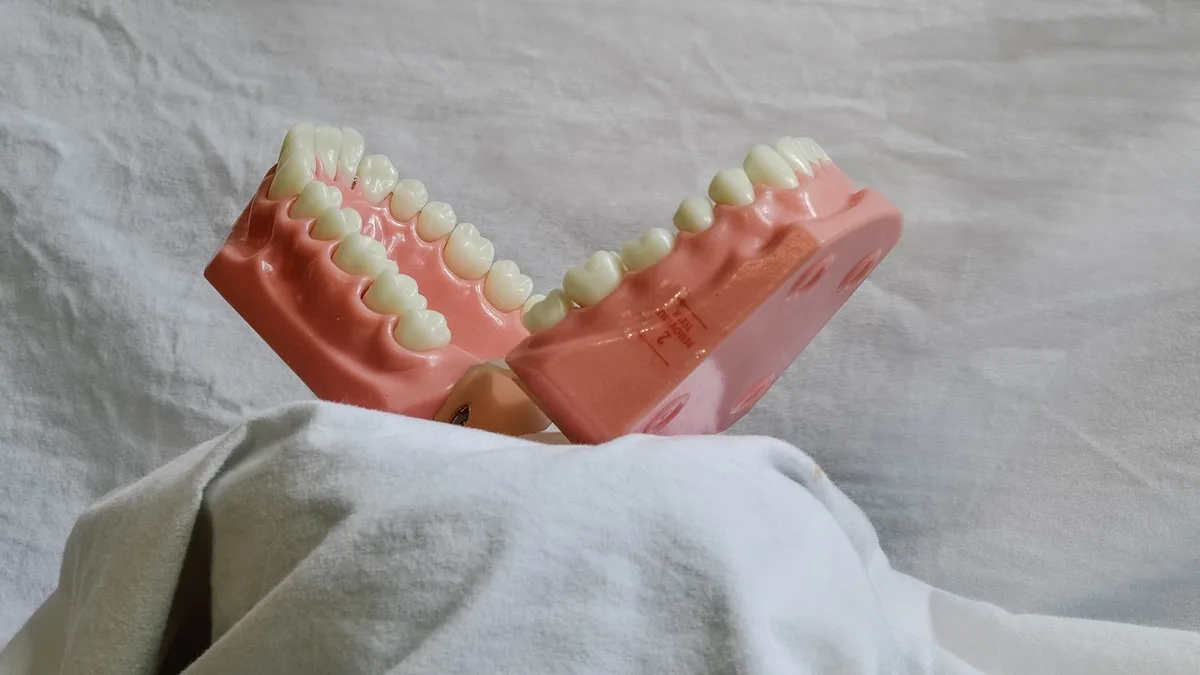Clip-On vs Snap-On Dentures: What's the Difference?