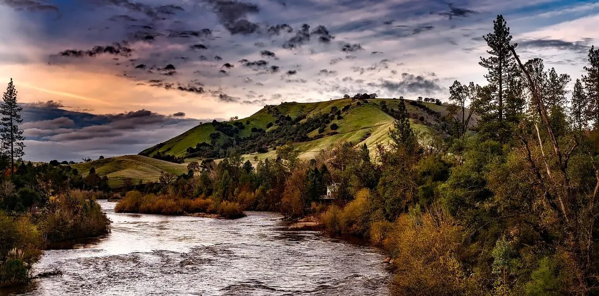 American River foothills near Orangevale, California